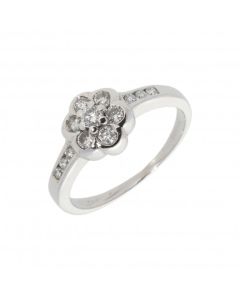 Pre-Owned 18ct White Gold Diamond Flower Cluster Ring