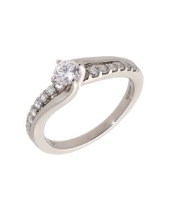 Pre-Owned 18ct Gold 0.50ct Diamond Solitaire & Shoulders Ring