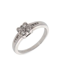 Pre-Owned 18ct White Gold 0.33 Carat Diamond Cluster Ring
