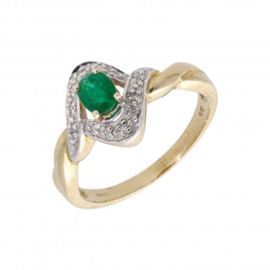 New 9ct Yellow Gold Emerald & Diamond Dress Ring