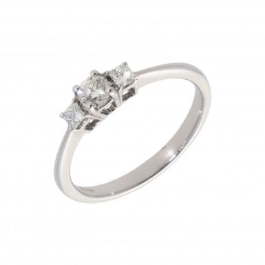 New 18ct Gold 0.44ct Princess Diamond Trilogy Ring