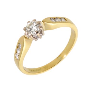 Pre-Owned 18ct Gold 0.33 Carat Diamond Solitaire & Shoulder Ring