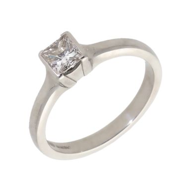 Pre-Owned Platinum Princess Cut Diamond Solitaire Ring